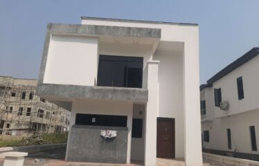 Equisite 5-Bedroom Detached Duplex